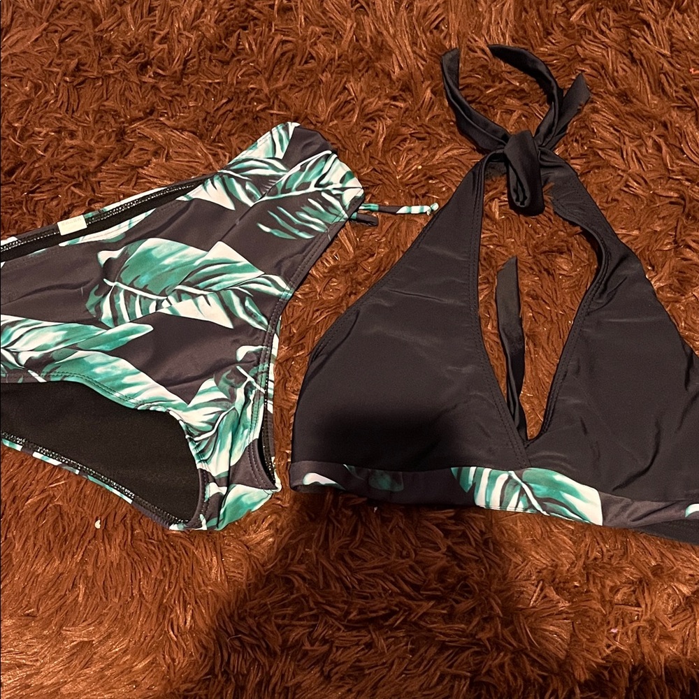 Tropical Leaf Print Bikini Set